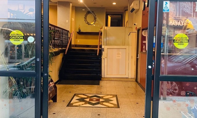 Flushing Chinatown Hotel | Sky Hotel Flushing/LaGuardia Airport