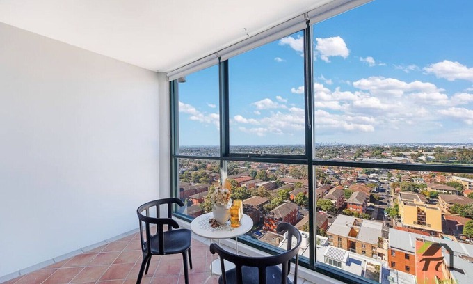 Hurstville Apartment | Sky-view 2B2B1G in Hurstville