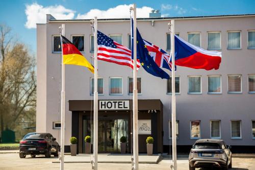 Ruzyne Hotel | Skyhotel Prague