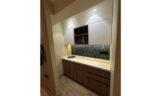 Khar Apartment | Skyline A : A Cozy Studio Apartment