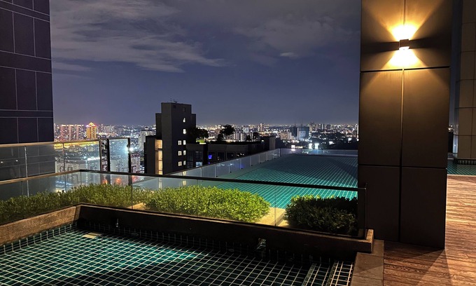 Petaling Jaya Apartment | Skyline Luxe 4BR Retreat with En-suites