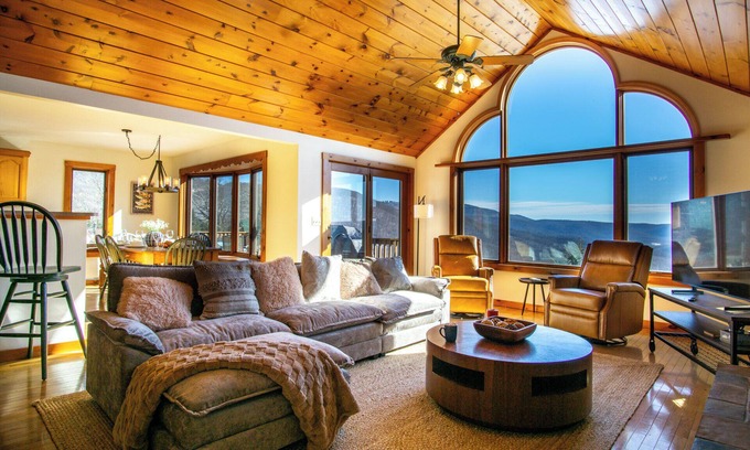 Mountain Base House | Skywalker Meadow 3 BR Home: True Retreat!