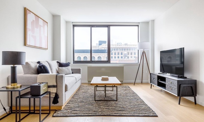 Union Square Apartment | Sleek Union Square 1BR w/Gym, Doorman, across from Park, by Blueground