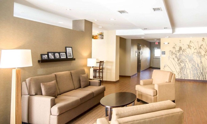 Norton Hotel | Sleep Inn & Suites Norton