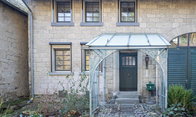 Weibern House | Sleep like in the old days in the beautiful Eifel. Pets are very welcome!