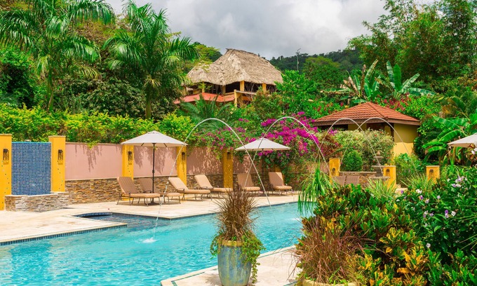 Good Living Camp Resort | Sleeping Giant Rainforest Lodge