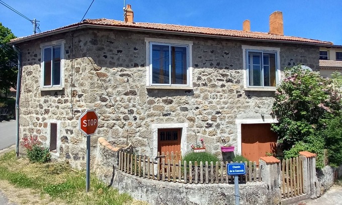 Fontanes House | Small house for rent in Lozère near Lac de Naussac Pets welcome