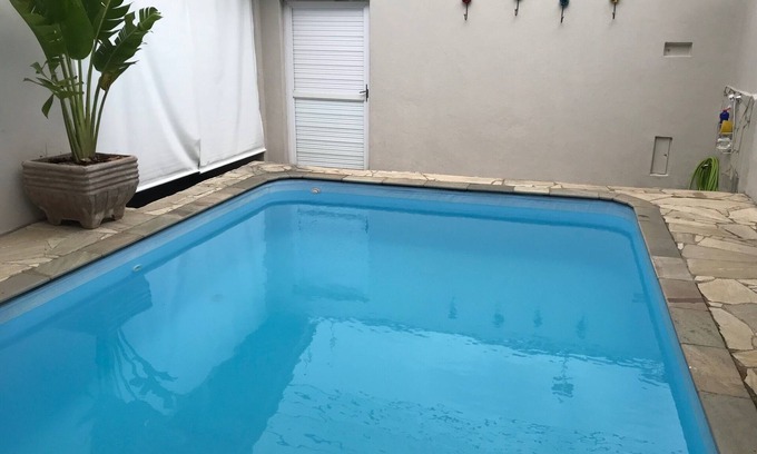 Jardim Itagua House | Small house in Itaguá, with swimming pool and air conditioning, sleeps up to 6 people