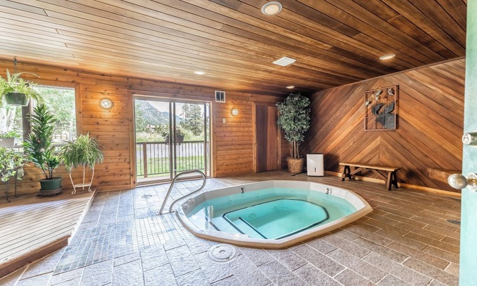 Mountain House Apartment | Snowdance 203c by Summit County Mountain Retreats