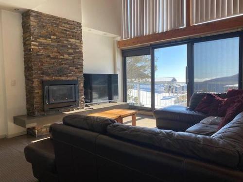Falls Creek Apartment | Snowland Apartment 1