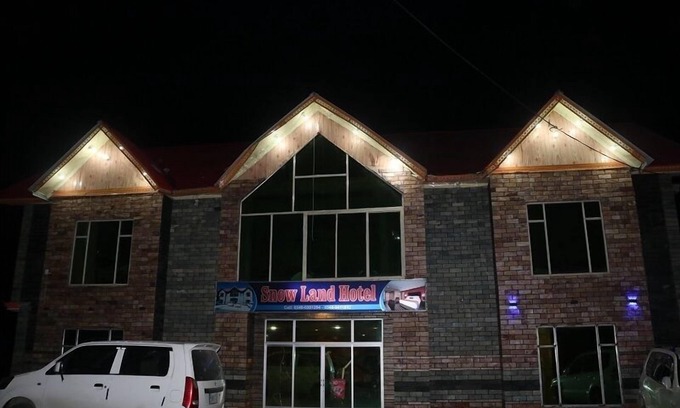 Malam Jabba Hotel | Snowland Hotel and Restaurant