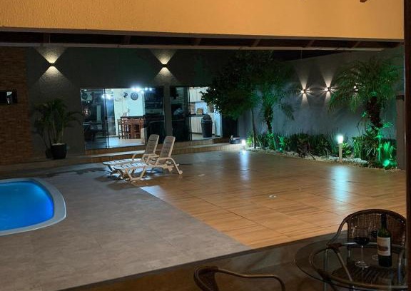 14 de Novembro House | Sobrado com 5 suítes para temporada e show rural