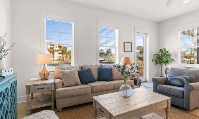 Waterside Village House | Sol Shine Gulf-View Retreat Steps from the Sand
