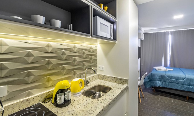 Matriz Apartment | Solar do Barão - Studio Central - AYN023