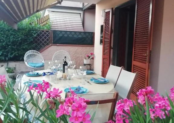 Capanne-Prato-Cinquale Villa | sole mare versilia