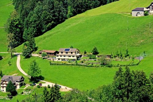 Gebertingen House | Sonnmatt Bergpension & Gesundheitszentrum