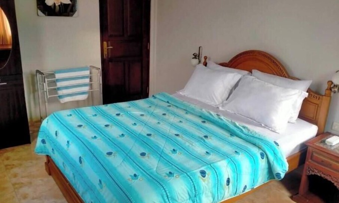 Batubulan Apartment | Soothing apartment with AC in charming Darmasaba