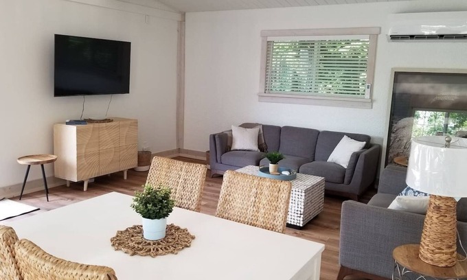 Point Roberts House | South Beach Bungalow