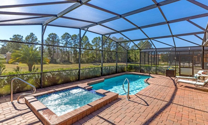 Watersong House | South facing heated pool and spa home in Watersong close to Disney attractions