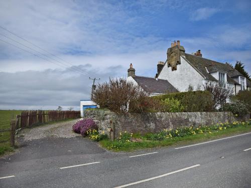 Lathones House | South House