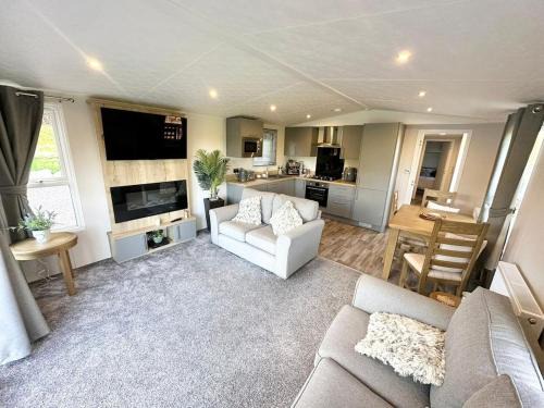 Capernwray House | South Lakes - Stunning Lodge Adults only