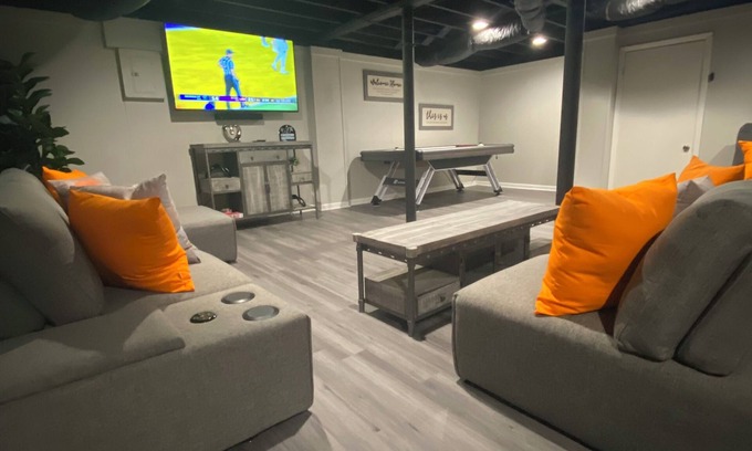 Shannon House | Southern Summer Hideaway - Your Birmingham Home Away from Home!