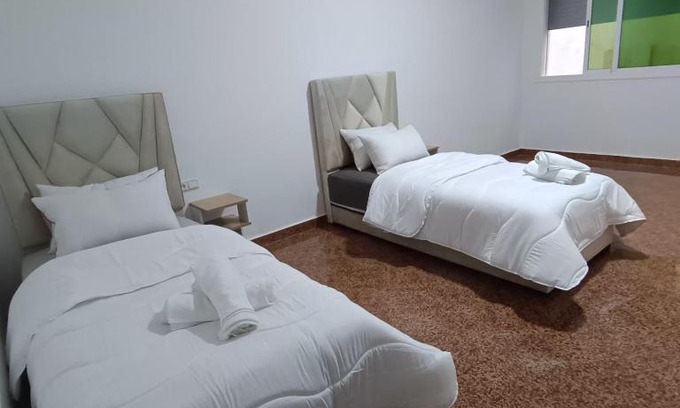Branes Apartment | Spacieuse 2 Br Apt Fast Wi-Fi