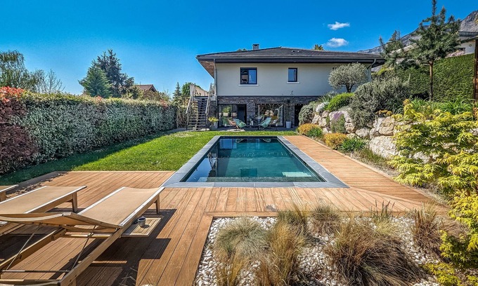 Saint-Nazaire-les-Eymes House | Spacious villa at the foot of the chartreuse 12p. 5 bedrooms, pool. mountain view