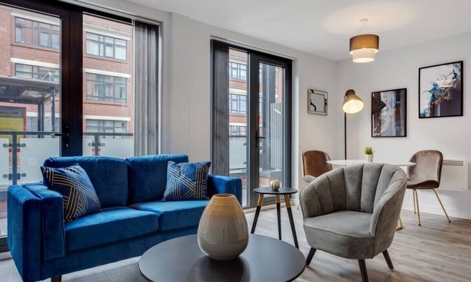 Bordesley Apartment | Spacious 1 Bedroom Flat in the Heart of Birmingham