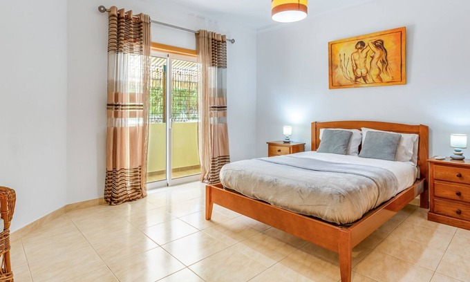 Armacao de Pera Apartment | Spacious 2 BDR Apartment W/Patio by LovelyStay