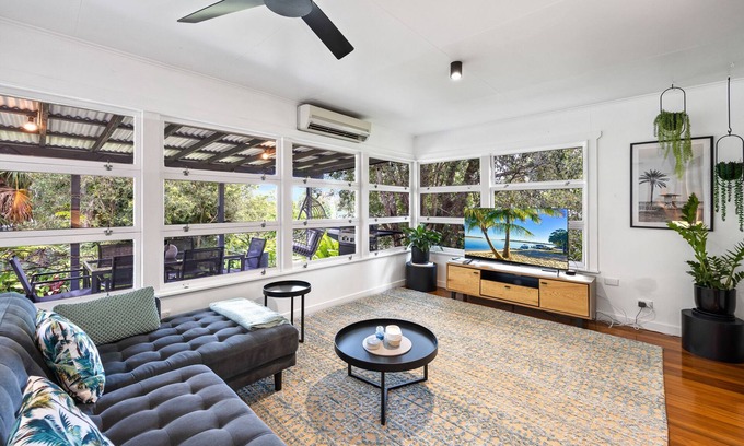Tewantin Apartment | Spacious 2-Bed Unit with Alfresco Dining