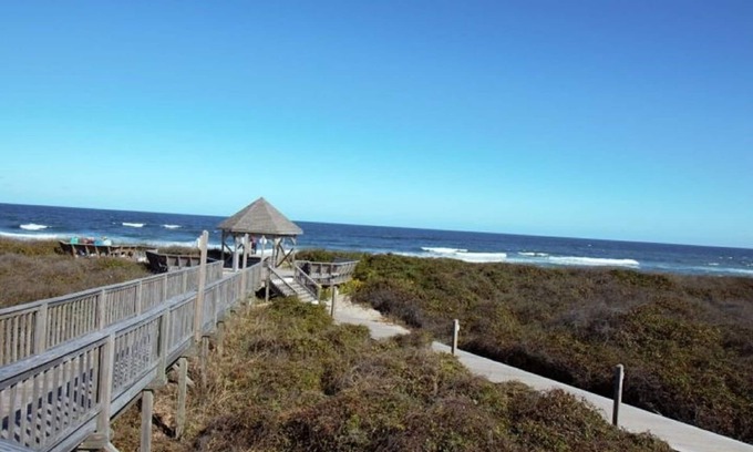 Duck Resort | Spacious 2 bedroom suite at oceanfront resort, Barrier Island Station Resort