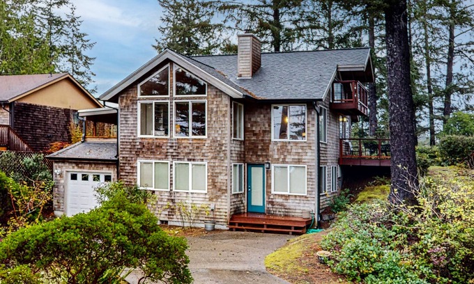 Manzanita House | Spacious 3-story home near the beach with water views, grill, deck, & firepit
