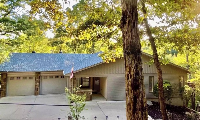 Hot Springs Village House | Spacious 4-Bed, 3-Bath Retreat – Perfect for Family Getaways!