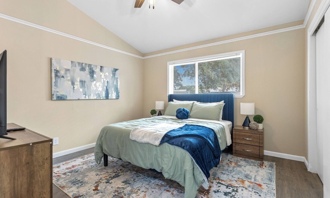 Spring Branch West House | Spacious 4-bedroom estate in wonderful Houston with AC, WiFi