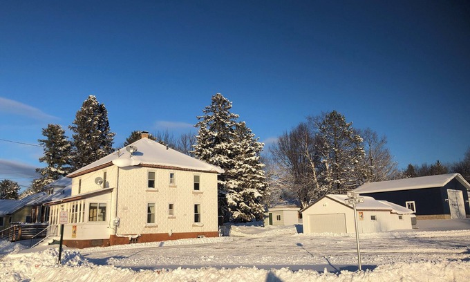 Gile House | Spacious 4-bedroom house in charming Montreal across from The Gile Flowage