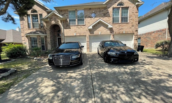 Barker House | Spacious 4-bedroom shared house in marvelous Houston with AC, WiFi