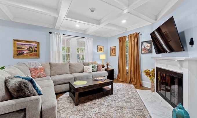 Harrisburg House | Spacious 4BD Augusta Retreat Near the Masters! BBQ, games, fully stocked kitchen