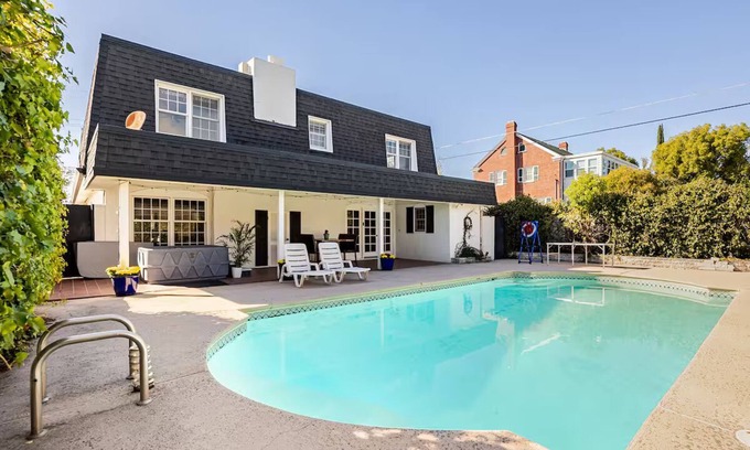 Oroville House | Spacious 4BR Retreat w/Pool, Spa & Private Yard in Oroville