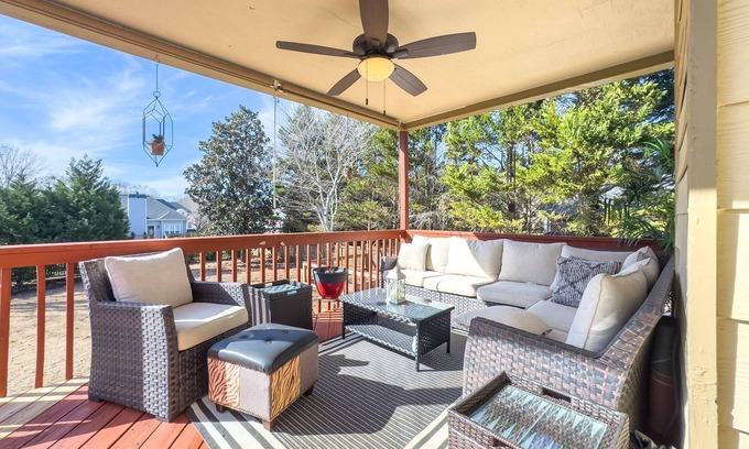 Cartersville House | Spacious 4BR w/Downstairs Suite | 10% 15%