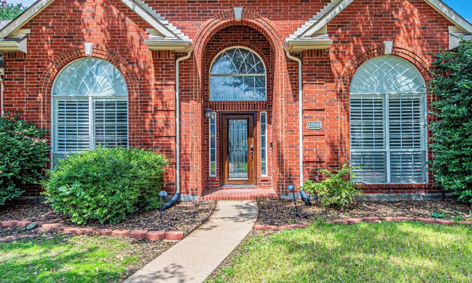Frisco House | Spacious 5BR 4BTH House/w Game Room or 6th BR in Welcoming Frisco Close To All