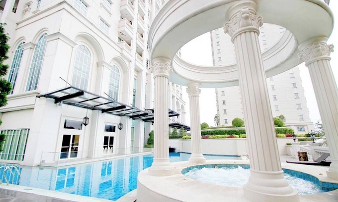 Old Jakarta Apartment | Spacious And Modern Look 3Br Bellezza Apartment