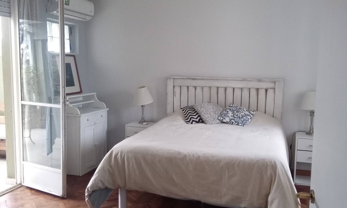 Colegiales Apartment | Spacious apartment among trees in Palermo Hollywood, own terrace and pet friendly.