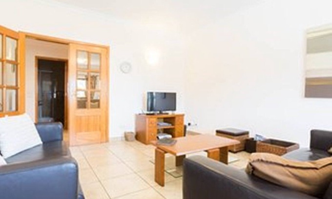 Albardeira Apartment | Spacious Apartment With Shared Pool And Sea Views