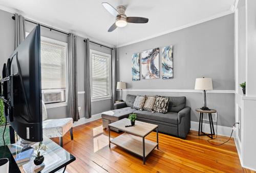 Ashmont Apartment | Spacious apartments near Ashmont - Evonify Stays