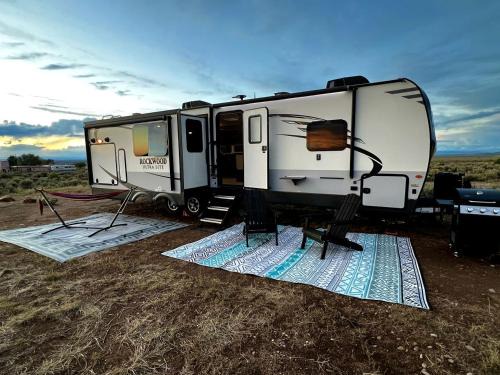 Questa House | Spacious Camper on a Llama Rescue Ranch with Stunning Views near Questa, New Mexico