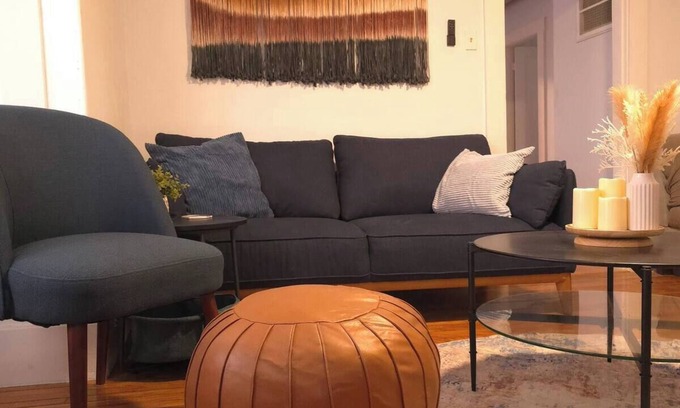 Worcester Apartment | Spacious & Clean 3BR APT near Clark University
