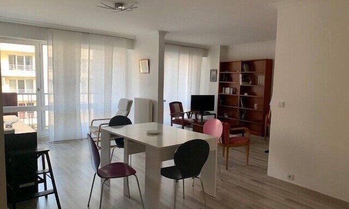 Charonne Apartment | Spacious cocoon near the Place de la Nation