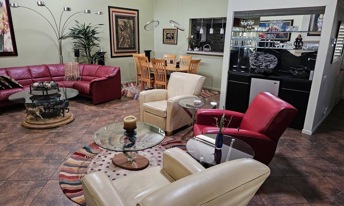 Sonora Sunrise Condo | Spacious Condo with Baby Grand Piano in Beautiful Sunny Palm Springs