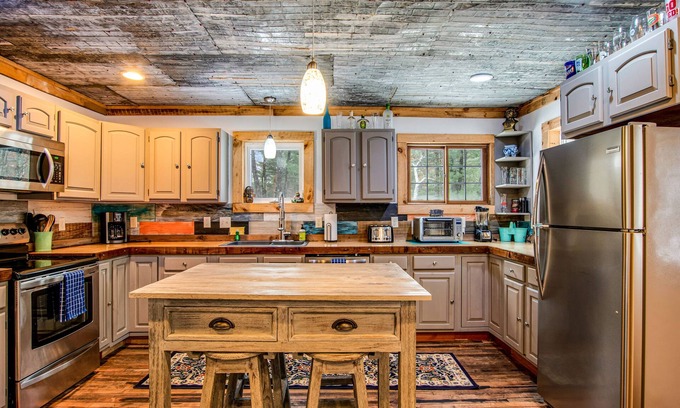 Nekoosa House | Spacious dog-friendly home with high-speed WiFi, large firepit, & theater room